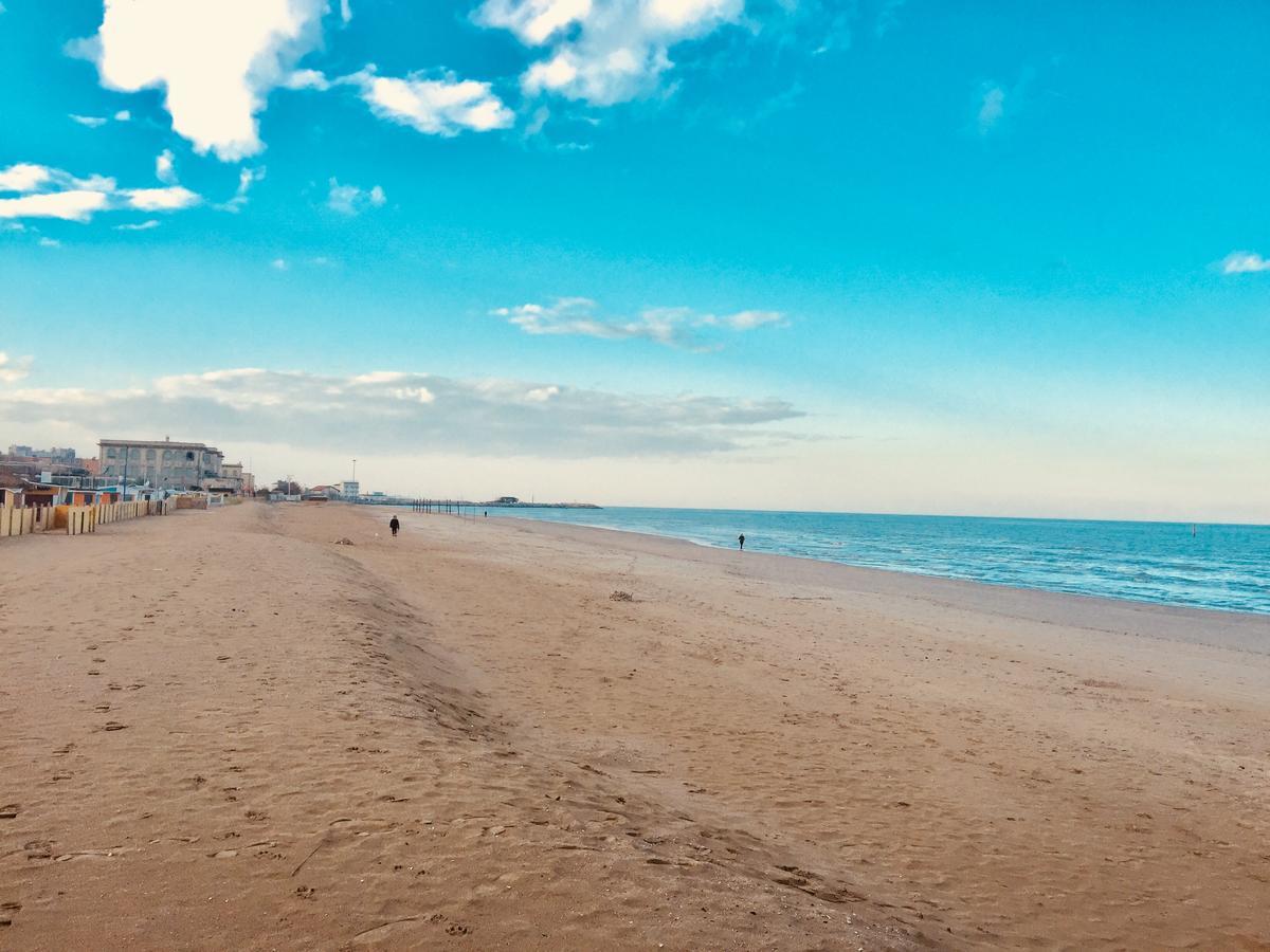 Hotel Athena Pesaro Kültér fotó
